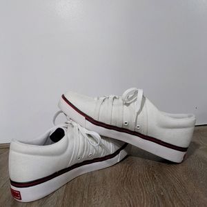 K-Swiss's Size 11 White
